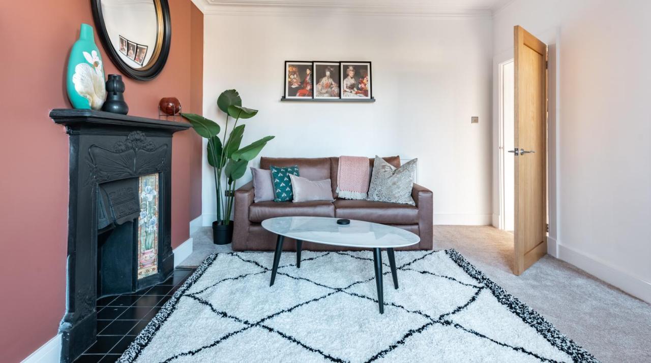 Ty Hapus Newport - Luxury 4 Bedroom Home Экстерьер фото
